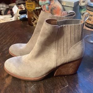 New Kork-ease Ankle wedge Booties